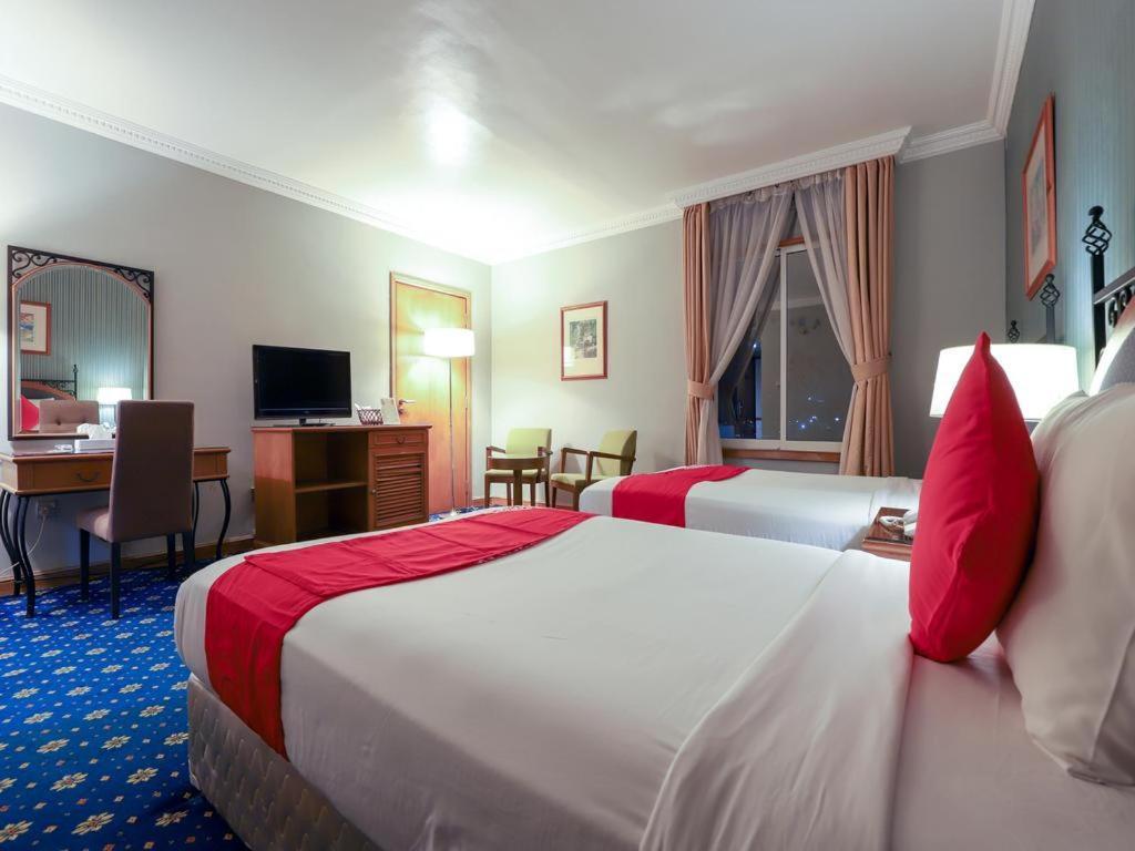 City Plaza Hotel Fujairah Exterior photo